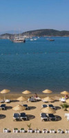 SMART STAY BEACH HOTEL