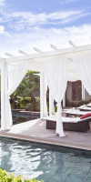 La Pirogue, A Sun Resort