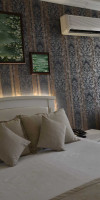 St. Nicholas Park Hotel