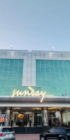Sunday Hotel Holiday international Dubai