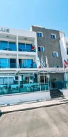 Sunny Blue Hotel