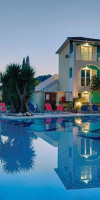 Sunrise Hotel (Adults Only)