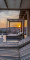Sunshine Apartments