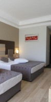 BAYSIDE SALGADOS GOLF AND BEACH RESORT