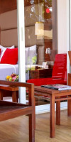 Pegasus Reef Hotel