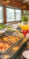 The Bostanci Hotel