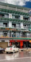 The Guest Hotel - Hostel