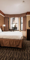 The Hotel at Fifth Avenue