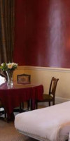 The Leonard Hotel