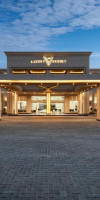 The V Luxury Hotel