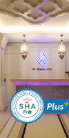 The Verandah Hotel