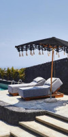 Theano Cave Suites & Villas
