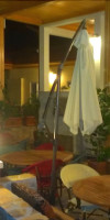 Three Palms Suites