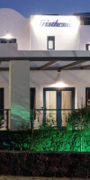 Tristhenia Hotel
