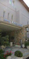 TROPICAL HOTEL (HANIOTI)