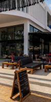 TROPIKS HOTEL