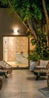 TROULIS APART HOTEL