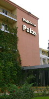 HOTEL PALAS