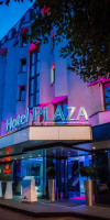 HOTEL PLAZA V.