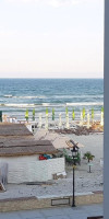 Wave 1 Promenada Apartments