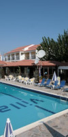 Village Inn Studios Family Apartments (Laganas)