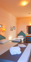 Filoxenia Hotel Apartments - Tholos