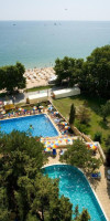 Vemara Beach Hotel 