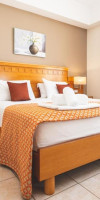 Helios Apartments (K)
