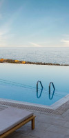 Complex Pam Beach