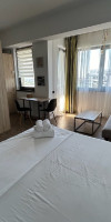 GooApartments Lake - Building Stefan Lake