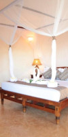OCEAN PARADISE RESORT (L)