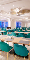 HOTEL BACOLUX AFRODITA RESORT SPA.