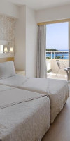 LYCUS BEACH HOTEL