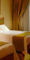 TIA HEIGHTS MAKADI BAY