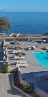 En Plo Boutique Suites (Oia Santorini)