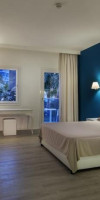 LE BLEU HOTEL AND RESORT