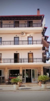 Hotel Manolas