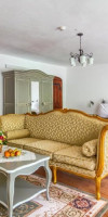 Taschler Haus Boutique..