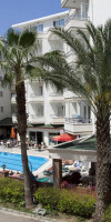 REMI HOTEL.