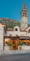 Hotel Conte (Perast Kotor)