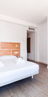 THE BEACH STAR IBIZA (ADULTS ONLY)