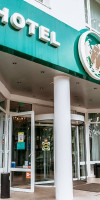 HOTEL CARPATHIA