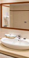 VIBRA SESTANYOL HOTEL