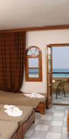 Calypso Hotel, Hanioti