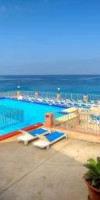 Paradise Bay Resort 