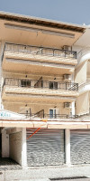 Roland House Apartments