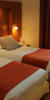 MERCURE LYON L ISLE D ABEAU