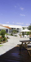 Happy Days (Adults Only 16+) - Tholos