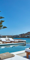 Mykonos Waves Beach House and Suites (K)