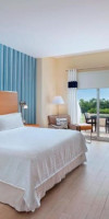 Four Points by Sheraton Cancun Centro